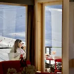 Hotel Val Chavière 3*